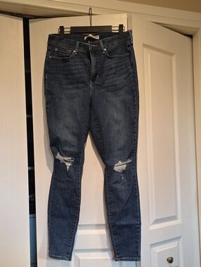Signature by Levi Strauss Dark Blue Distressed Skinny Jeans